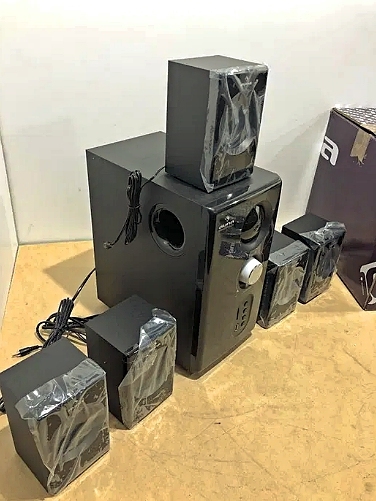 5.1 акустическая система (OneSide Subwoofer) Auna Concept 520 (BT USB SD) 150Вт