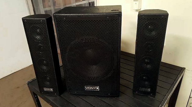 Активный комплект  Vonyx VX1050-2.1(BT,USB,SD,RCA,AUX,стойки) 700Вт