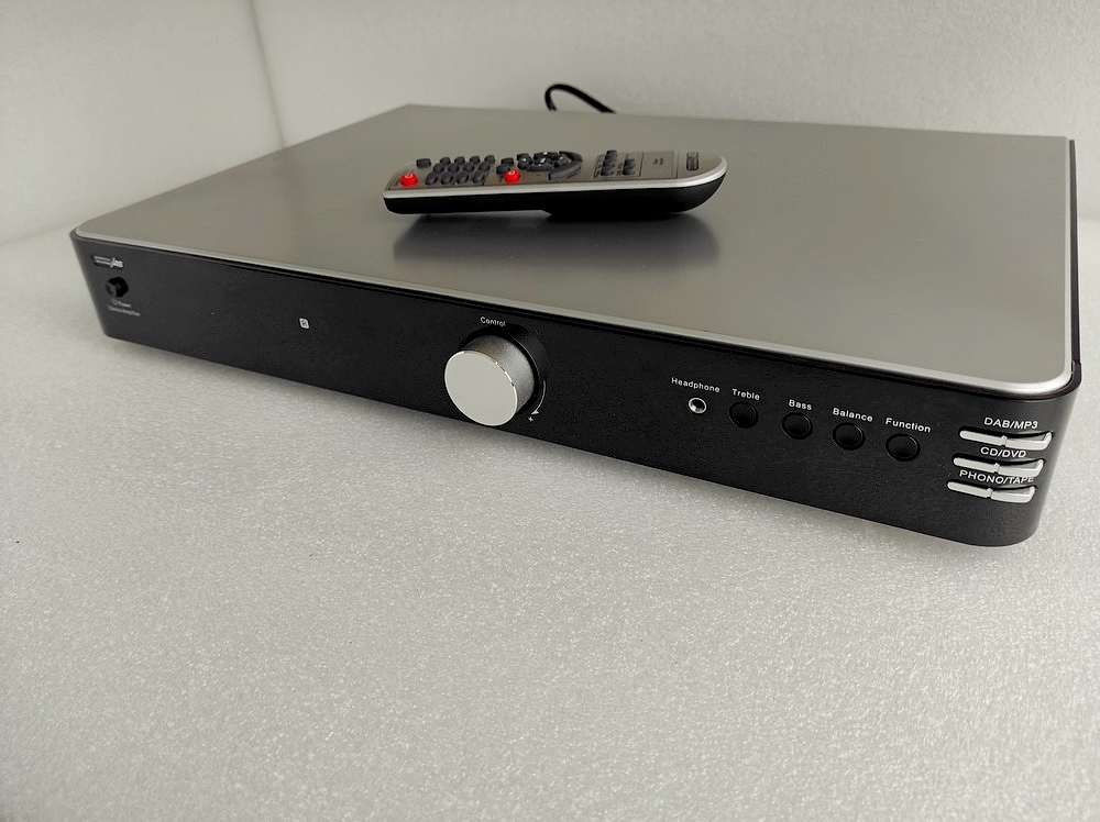 Стерео интегрированный усилитель Acoustic Solutions (240Вт)