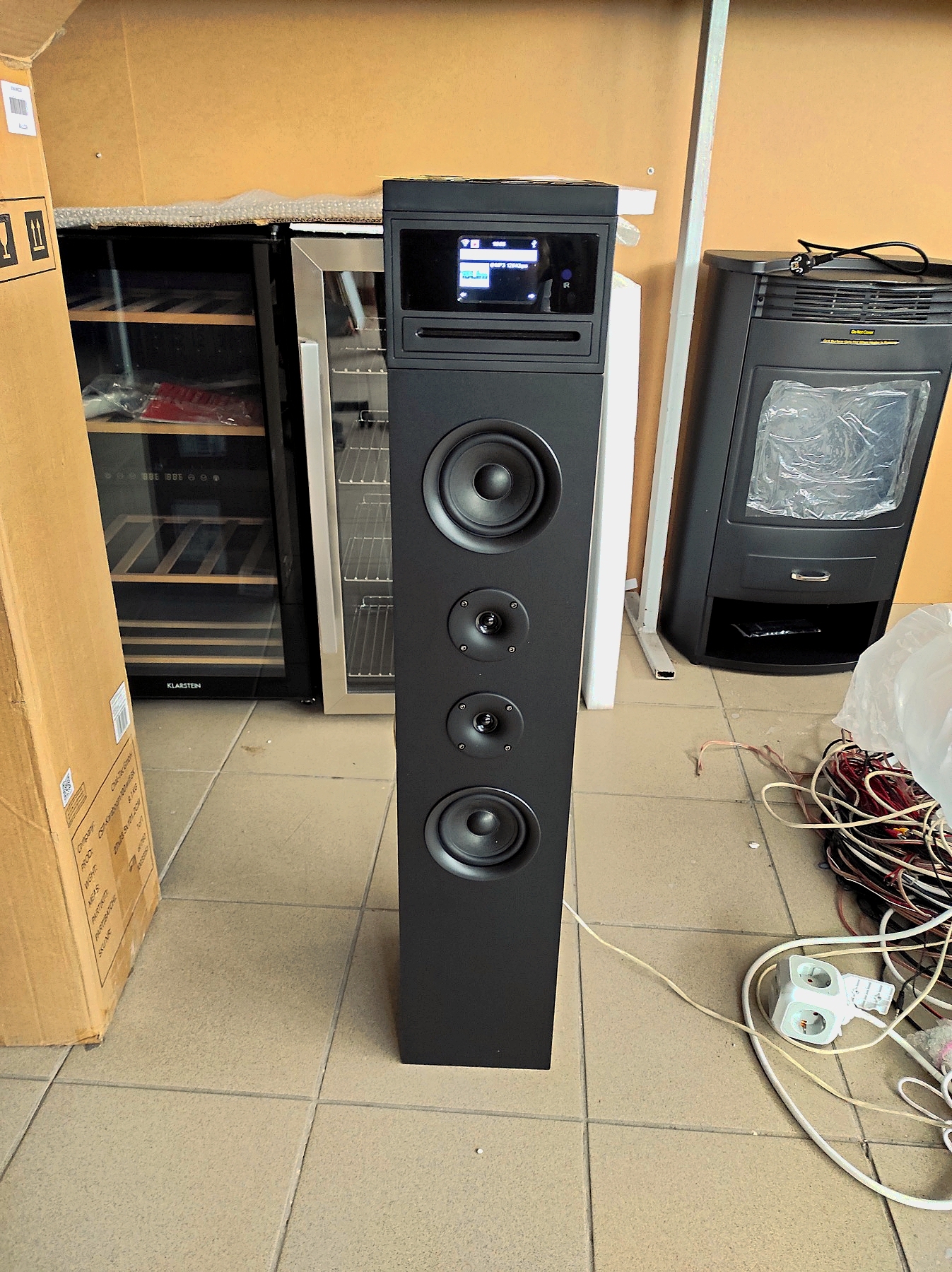 Музыкальный интернет центр  Auna Karaboom-100 (120 Вт)