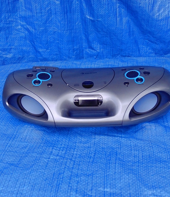 Музыкальный центр Auna Spacewoofer Boombox (Bluetooth,USB, AUX,CD,FM,пду)