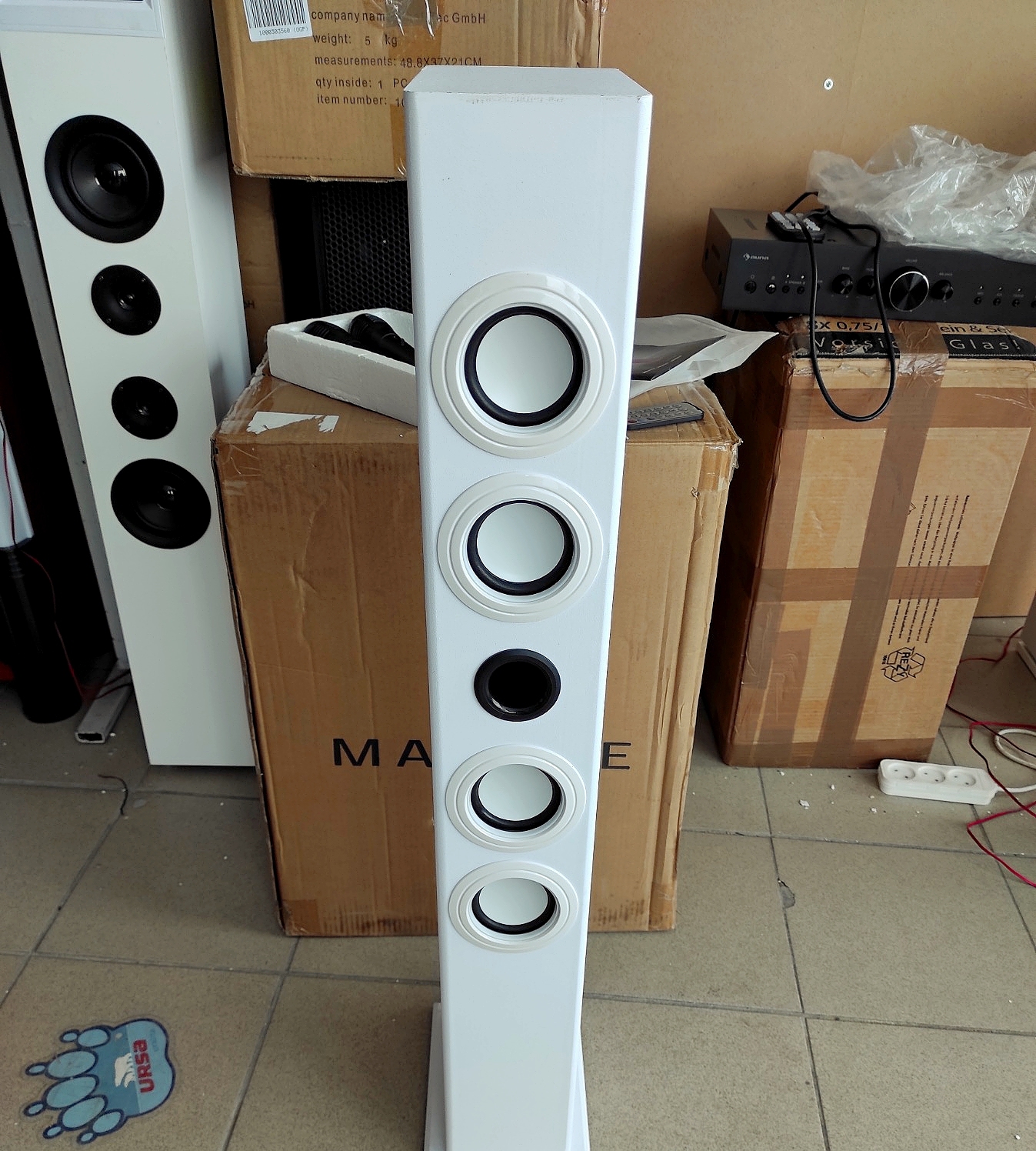 Акустическая система ONEconcept Tallboy(АКБ,BT,USB,SD,MP3,AUX) white