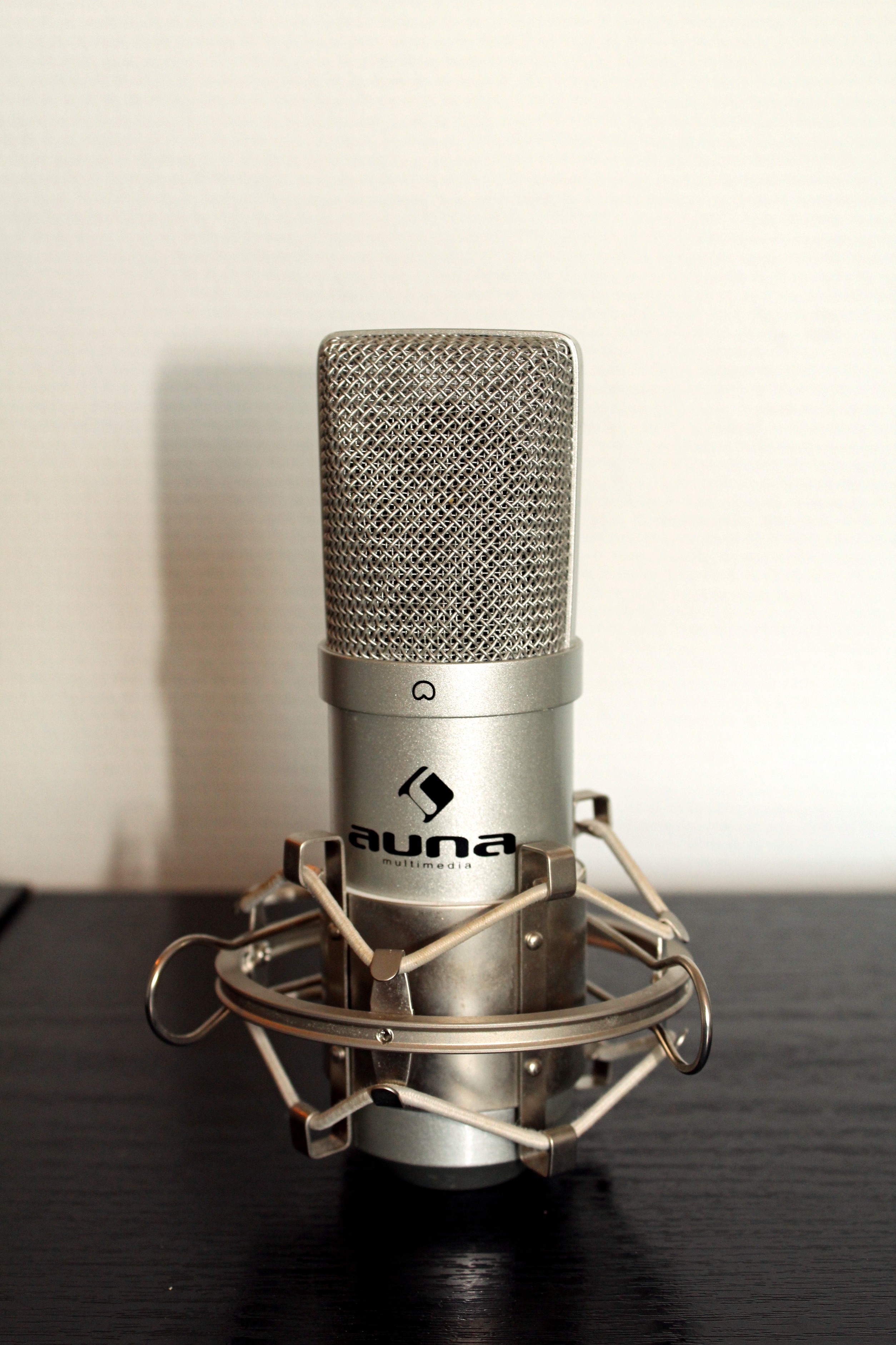 Конденсаторный микрофон Auna MIC-900S USB