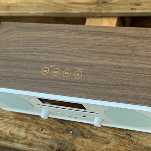 Проигрыватель CD с радиоприемником Auna Melodia (Bluetooth,CD,DAB +,FM,Будильник) wood