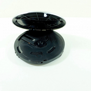 CD-плеер oneConcept CDC 100 MP3 Discman (CD-R,RW,MP3,Antishock,ESP,Micro-USB) Silver