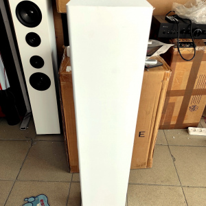 Акустическая система ONEconcept Tallboy(АКБ,BT,USB,SD,MP3,AUX) white