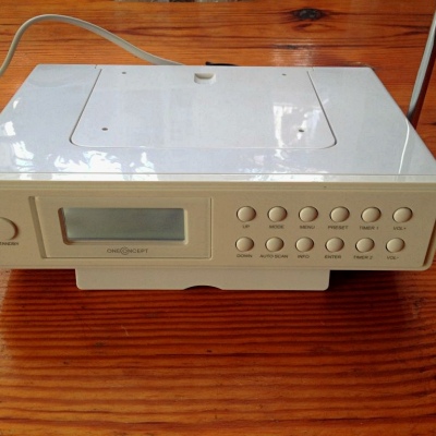 Радио кухонное с телескопической антенной OneConcept KR-120 (DAB,FM,RDS) White