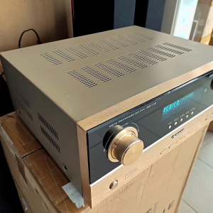 7.1 канальный ресивер с функцией караоке AUNA AMP-7100 (2000Вт) 