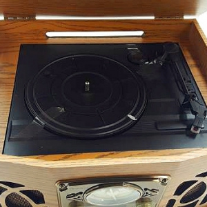 Стерео ретро проигрыватель Auna NR620 (Bluetooth,vinyl,cassette deck,CD,MP3,AUX,USB,DAB,FM)