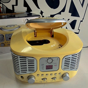 Ретро-центр auna RCD 320 (CD,FM,AUX) yellow